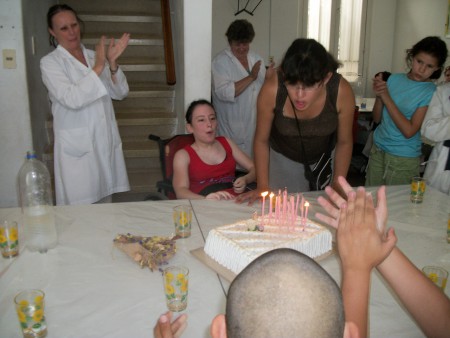 TAMBIÉN ESOS CUMPLEAÑOS IMPORTANTES....